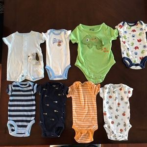 8 boys short sleeve newborn onesies
